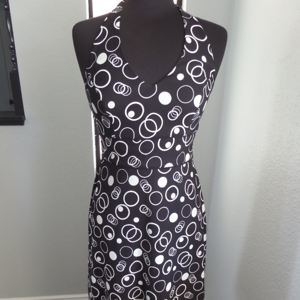 AB STUDIO Women's Dress Size 6 black and white